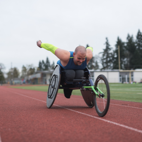 Wheelchair racing gloves